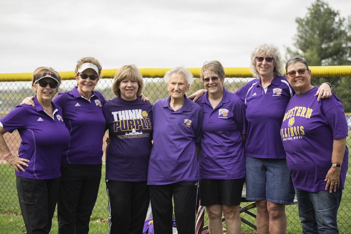 Special thank you to Marion Blackinton for throwing out the first pitch at <a href="/WIUSoftball/">Western Illinois Softball</a> yesterday and everything she has done for Western Illinois University!