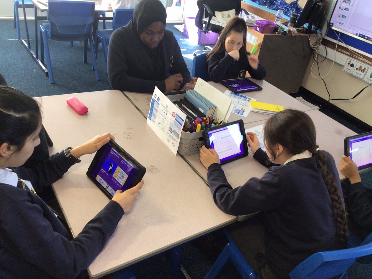 StPaulsBolton's tweet image. Year 6 have been evaluating webpages and what elements are needed to make a good one #teachcomputing