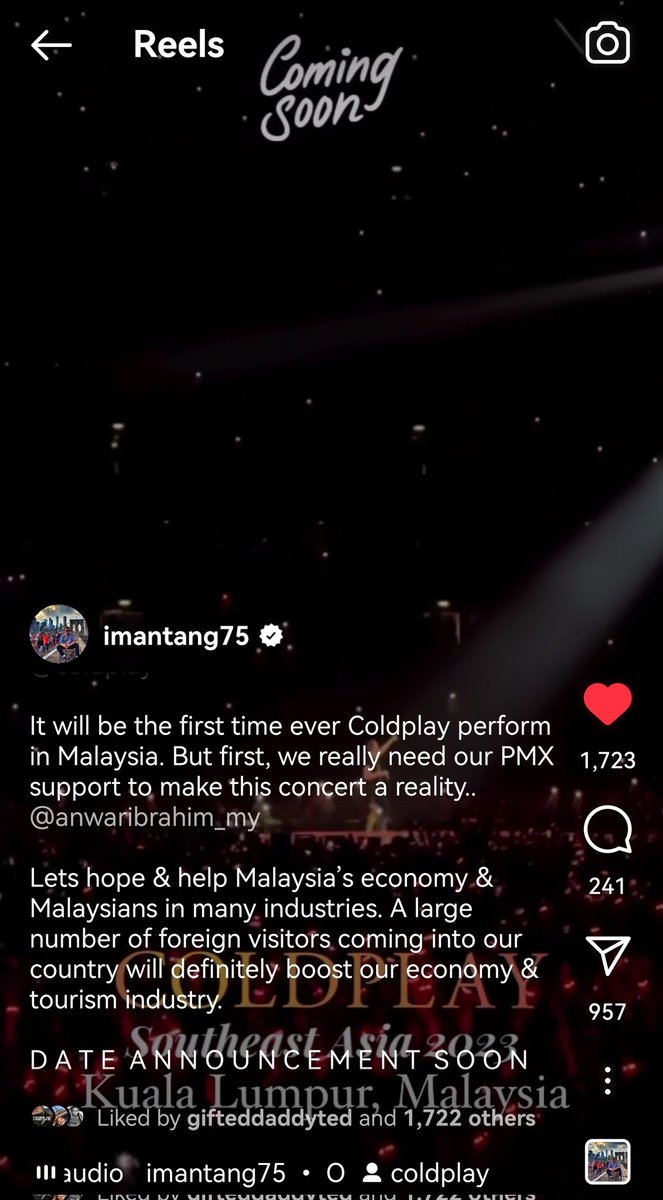ColdplayMsia's tweet photo. Hello Malaysian Coldplayers, get ready because they are finally coming to our beloved country!!!

Official announcement soon! 🤩 @coldplay 

*Source : Imantang75 (Instagram) https://t.co/oT3VPaZEch