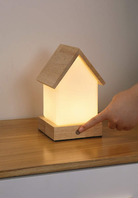 huzaifa79694471's tweet image. "Upgrade your bedroom lighting game with our sleek Table Lamp Bedroom Bedside Dormitory Plug-in Sleep Lamp! Perfect for late-night reading or setting the mood. Get yours now at huzaifahamid.wed2c.com/s/1el9DCa0P00 #bedroomlighting #nightlight #homedecor"
