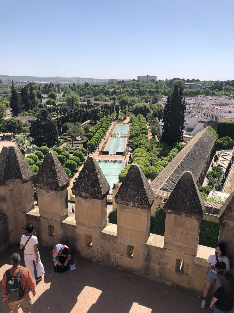 JDieuzaidePech's tweet photo. El Alcazar #pechgranada https://t.co/xB4PusbdwV