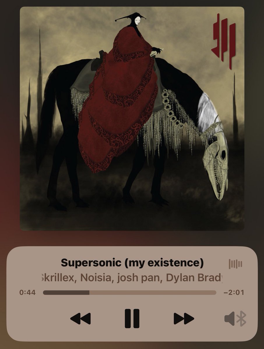 HYPERPOPITALIA's tweet photo. Ma quindi il nuovo album di @Skrillex ha fatto tremare le gambe a tutti i producer?? https://t.co/DBFZdUzl5K
