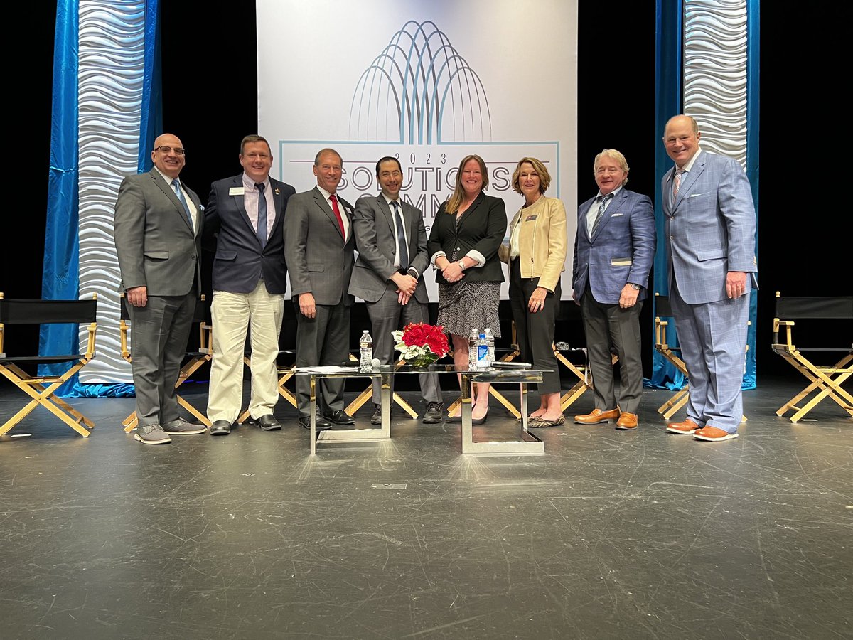 EdGainesIII's tweet photo. 1/My sincere thx 2 the “Rock Star” panel @EDPMA #SolutionsSummit23 (l-r) Drs. T. Cirillo, J. Shoemaker, R. Pilgrim, @acepnow Mr. Jeff Davis, Drs. L. Maurer, A. Brault & J. Proctor. @drtonycirillo @jshoemakermd @JeffreyLDavis44 @LisaMaurerMD https://t.co/G5vR2KGDc4