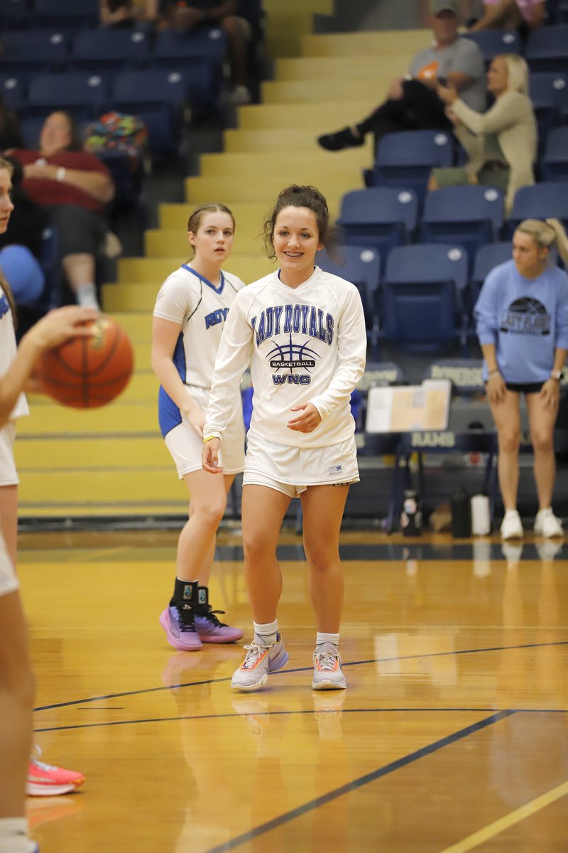 ladyroyalselect's tweet photo. Congratulations to Bailey Staton for her amazing Freshman year.  2022-23 Mountain Foothills-7 AA Player of the Year, All Conference and Polk County High School Most Valuable Player. https://t.co/4e5YGKwUpw