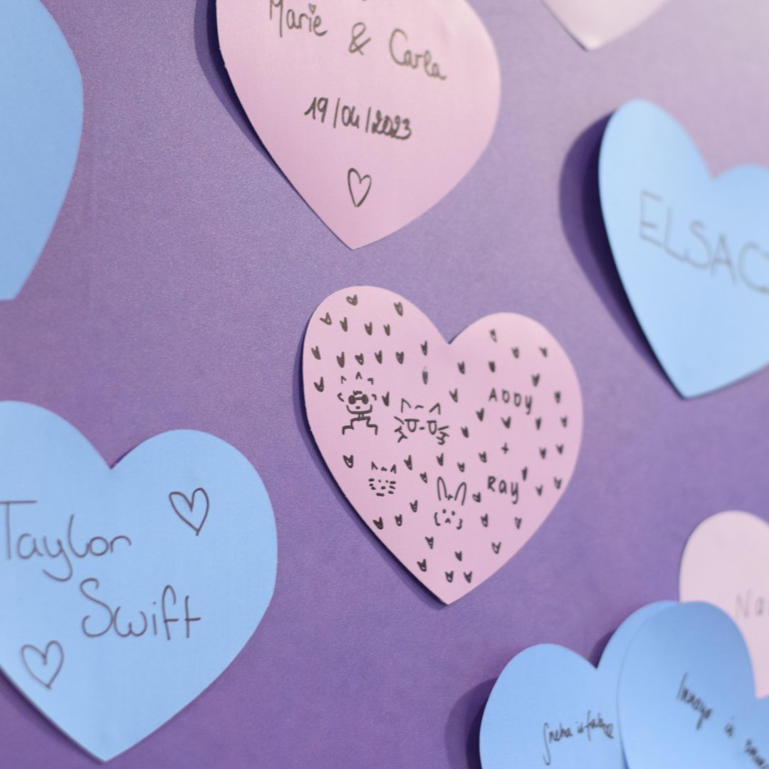 Foyles's tweet image. Happy publication day to Liv Little whose utterly compelling and authentic debut novel #Rosewater @dialoguebooks is out today! 

Pop into Charing Cross Road to pick up a signed copy &amp;amp; free tote (while stock lasts!) – and add a heart to our Wall of Love while you're at it 💜