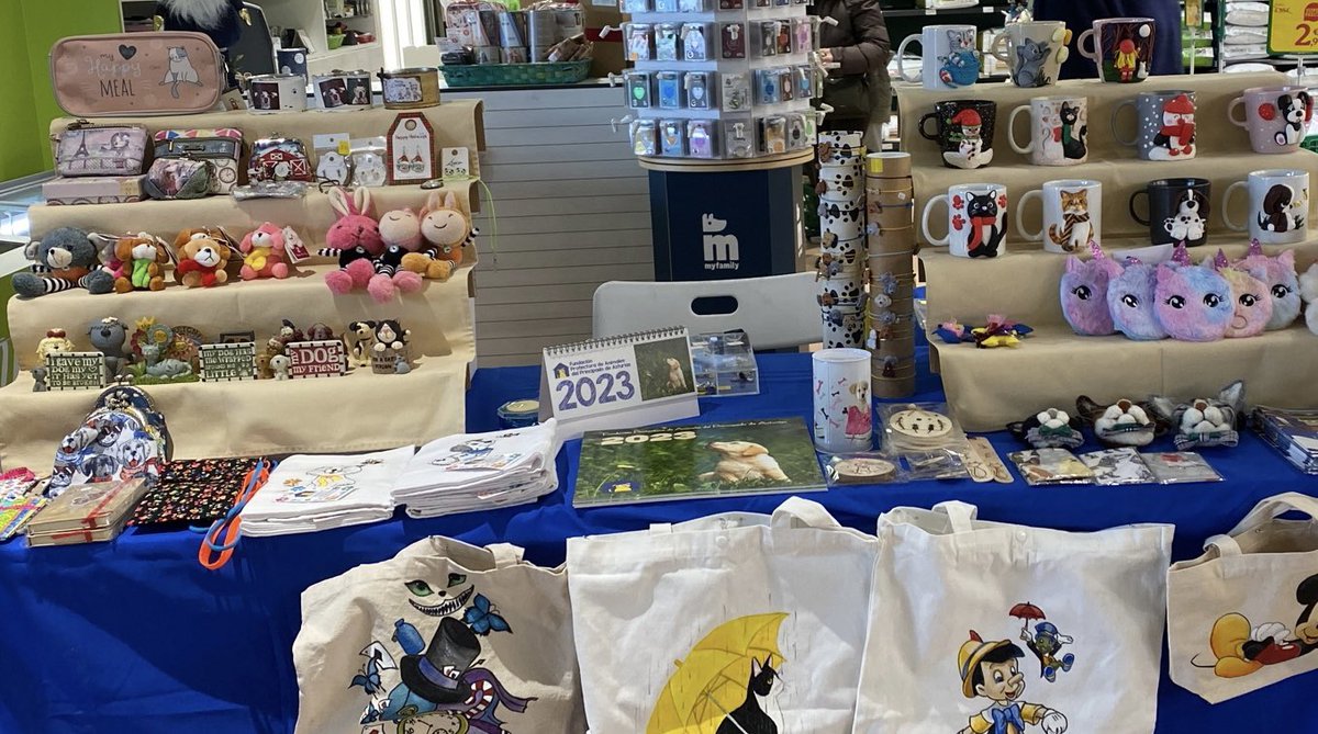 ProtectoraAstur's tweet photo. Este fin de semana: viernes 21 y sábado 22, volvemos a TiendAnimal en Corvera, con recogida solidaria de alimentos. Os esperamos! @tiendanimal @parque_Astur https://t.co/EbysfCcBHZ