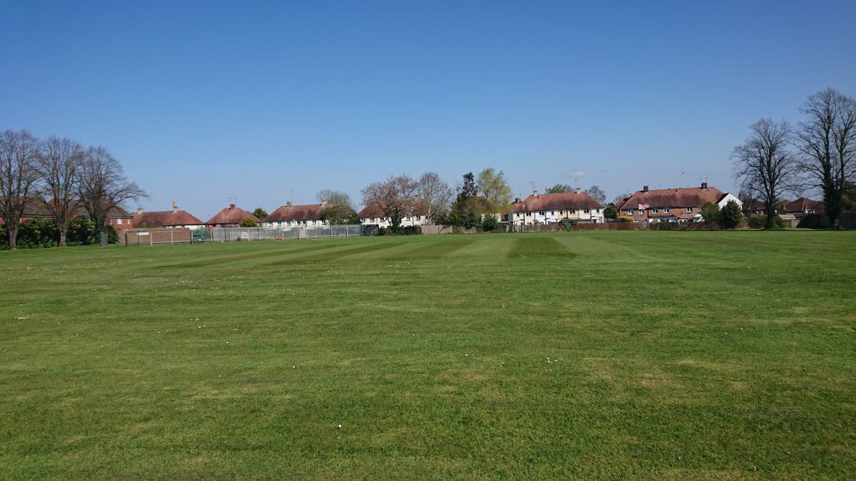 Raundstowncc's tweet photo. 🗓️Just over two weeks until the first home game🗓️

🏏2XI are in action away at @oundletowncc  on the 29th 🏏 https://t.co/m2O3X6QVEY