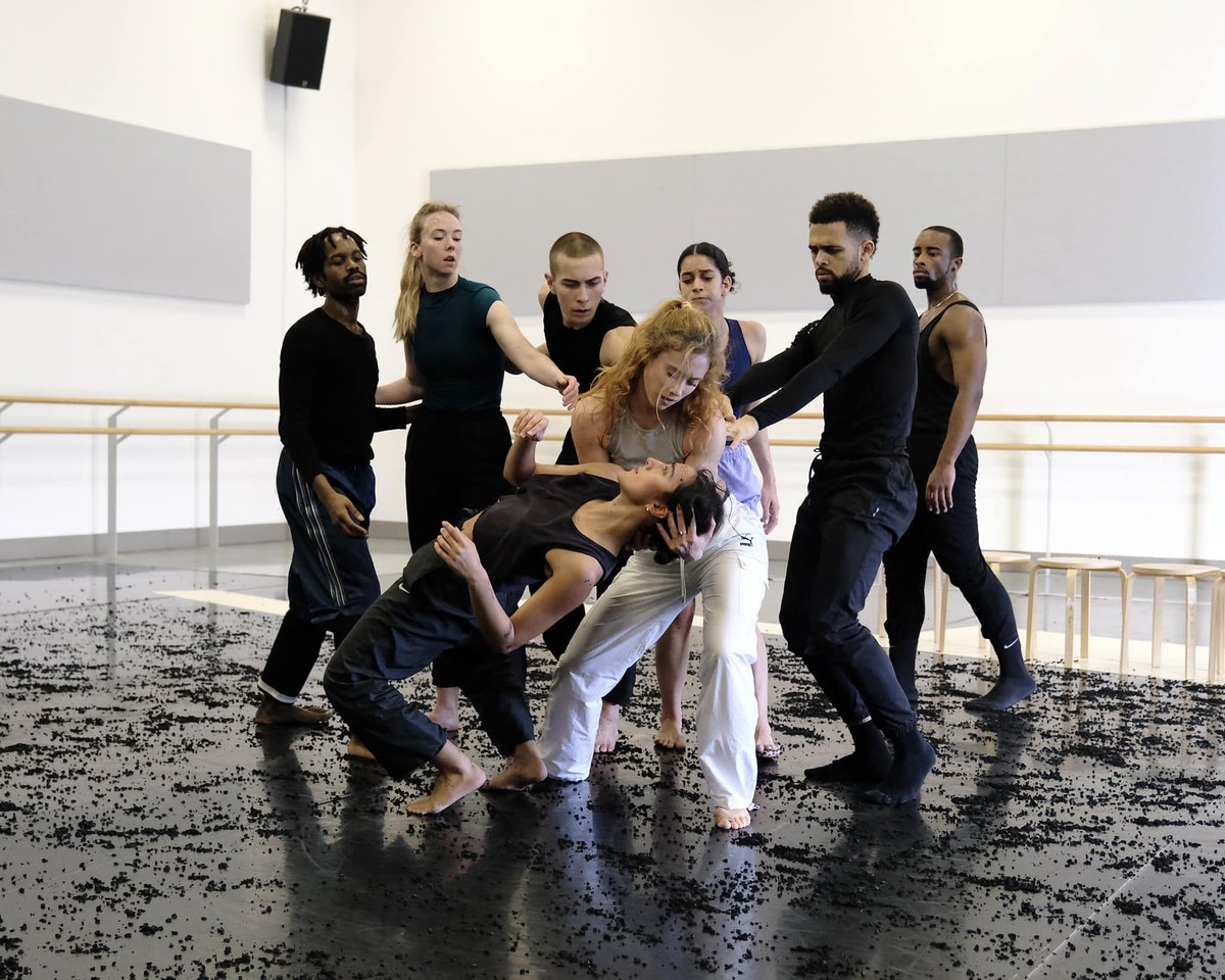 PhoenixLeeds's tweet photo. Are you our next Artistic Director? 

Following our strategic review, we're seeking a talented &amp; ambitious Artistic Director to drive our artistic vision for the next 4 yrs.

Expressions of interest: Wed 17 May
Interviews: w/c 22 May
Find out more/apply: https://t.co/WCLGlT9ozQ https://t.co/aqpLLfMmwh