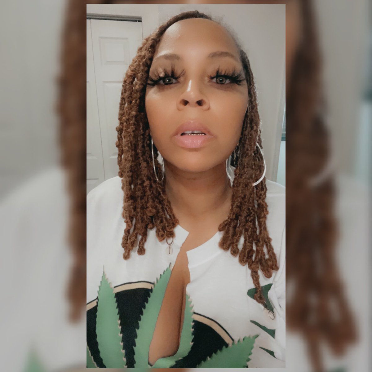 The1NdOnlyLibra's tweet photo. Last year 420 behavior #HowYouRidin https://t.co/PxFczmmkjY