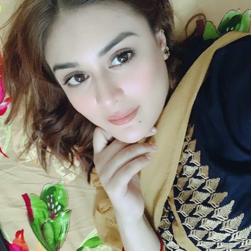 মেয়েদের পমপমে কখনো হাত দিয়েছেন ? 🙄🥰🤔