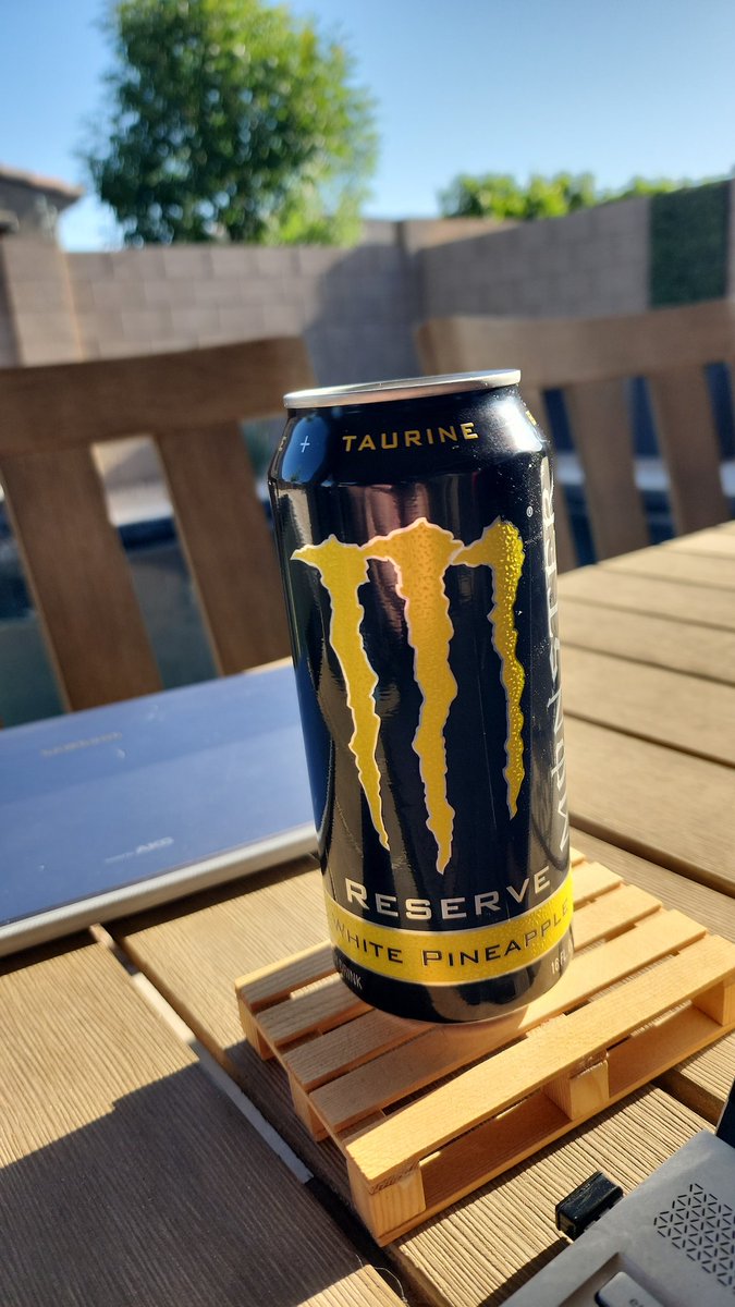 RandomstuffA2Z's tweet photo. This has to be one of my favorites.......
.
.
.
.
#throwbackthursday #throwback #tbt #throwbackthursdays #slimmingworldie #swie #throwbackthursdayy #throwbackthursdayyy #instahub #instatb #chloeting #swtransformation #statigram #monsterenergy #energy #energydrinks #swsupport #reminiscing #versagram #backintheday #looseweight #thursday #randomstuffa2z