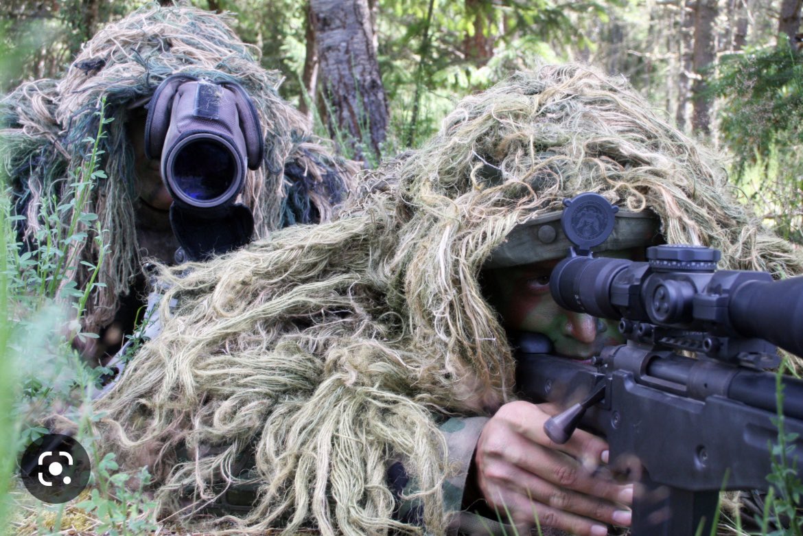 RoyFrere's tweet photo. @MongenduTv Ces aventuriers MILOUVORE sont des atalaku… SNIPERS https://t.co/GqVMd25ou9
