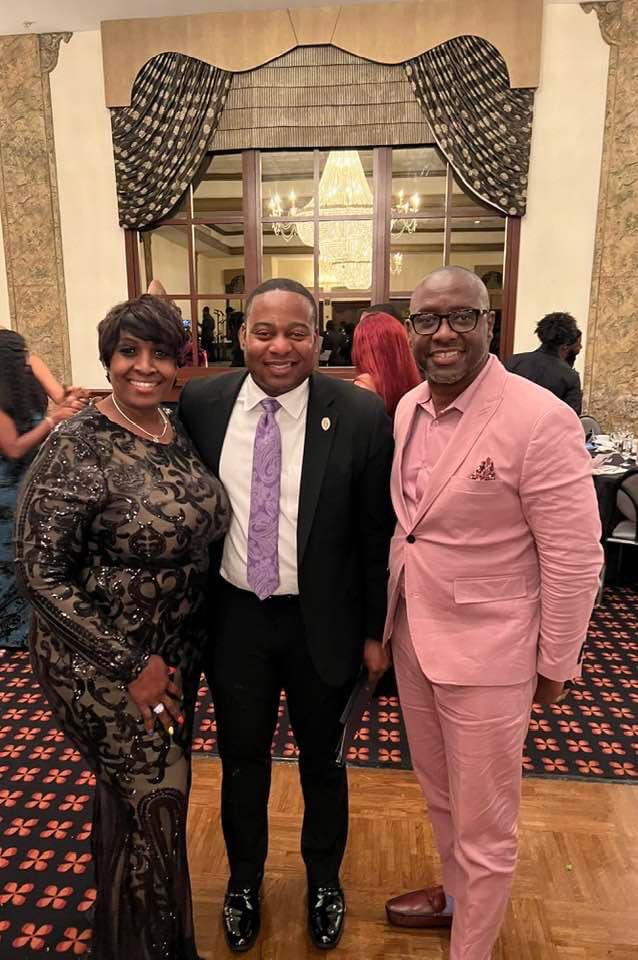 What an honor to meet <a href="/BrowardSAO/">Broward State Attorney's Office</a> @HaroldFPryor at the 5th Annual <a href="/FathersMIA/">Fathers MIA</a> As We Honor You Spring Gala on this past Saturday as he delivered the Keynote Address.