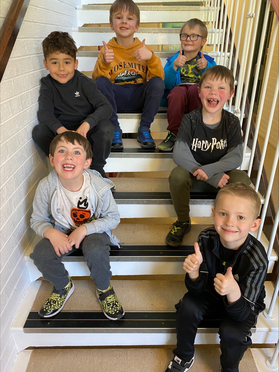 Year 2 in their room groups and raring to go #Kingswood2023 #Year2ontour