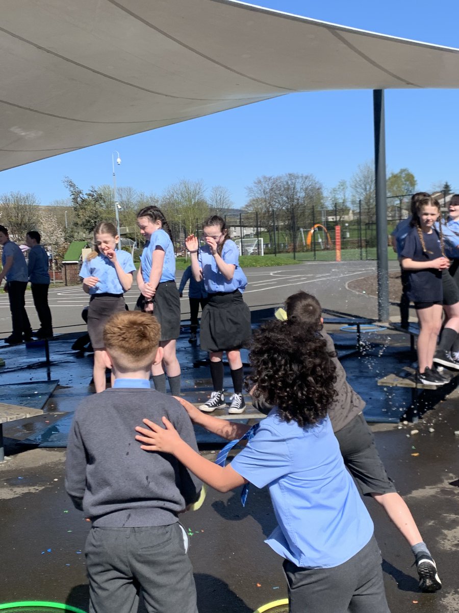 StJohnBoscoPS's tweet photo. Well done to P7 who raised an amazing ยฃ206.96 this afternoon! #teamsjb #schooljourney #fundraising #leaversdance #readingshed https://t.co/4usdYHH2Gh