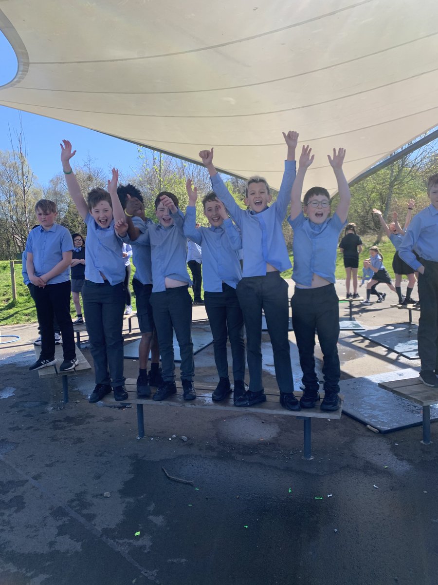 StJohnBoscoPS's tweet photo. Well done to P7 who raised an amazing ยฃ206.96 this afternoon! #teamsjb #schooljourney #fundraising #leaversdance #readingshed https://t.co/4usdYHH2Gh
