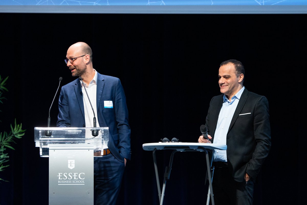Il y a une semaine : la première conférence <a href="/essec/">ESSEC Business School</a>  Science &amp; Société ! Une journée riche en échanges sur l'avenir du travail : l'intelligence artificielle, les idées reçues, la santé mentale au travail et bien plus. Merci à tous nos intervenants et participants !