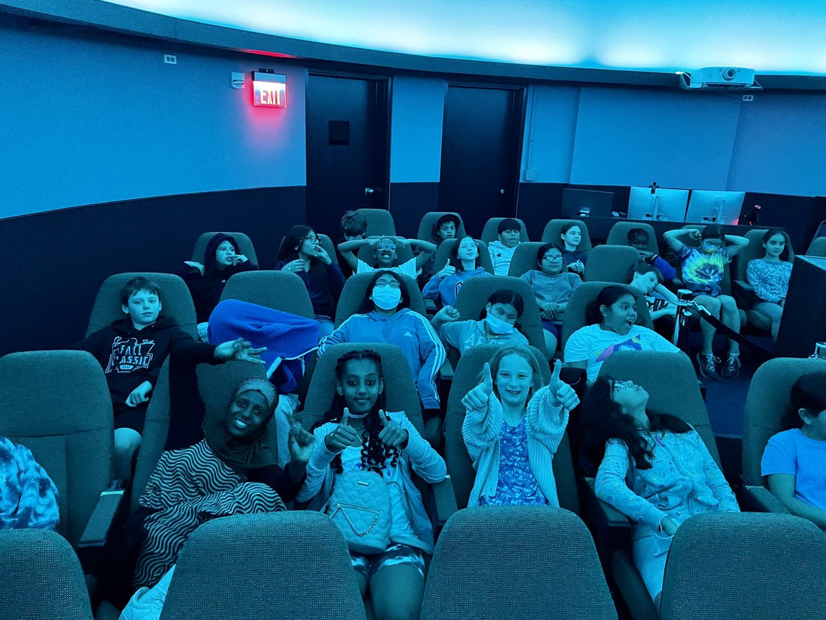 5th graders LOVED our trip to the planetarium today! Glow in the dark decorations and an amazing video on our solar system made for a perfect science lesson! @MsKrippnerAPS <a href="/CampbellAPS/">Maureen Nesselrode</a> <a href="/Ms_Alsups_Class/">Jenn Alsup, NBCT</a> @APSscience