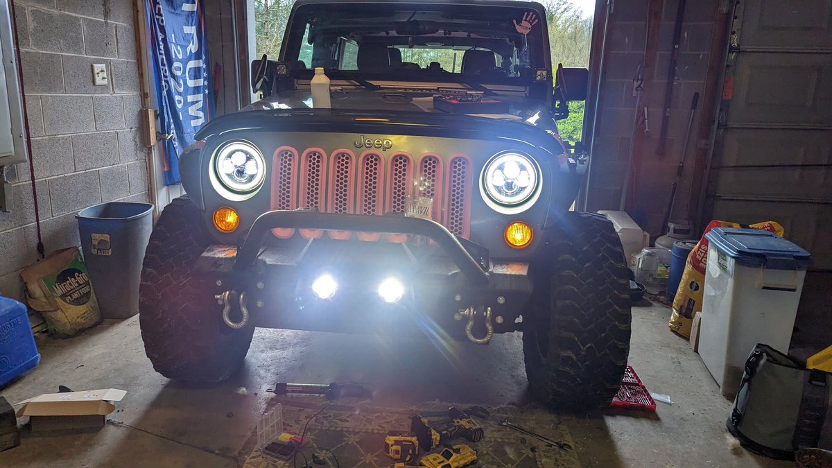 RedRumJku's tweet photo. Wife's new dv8 bumper https://t.co/sb9t7msTiy