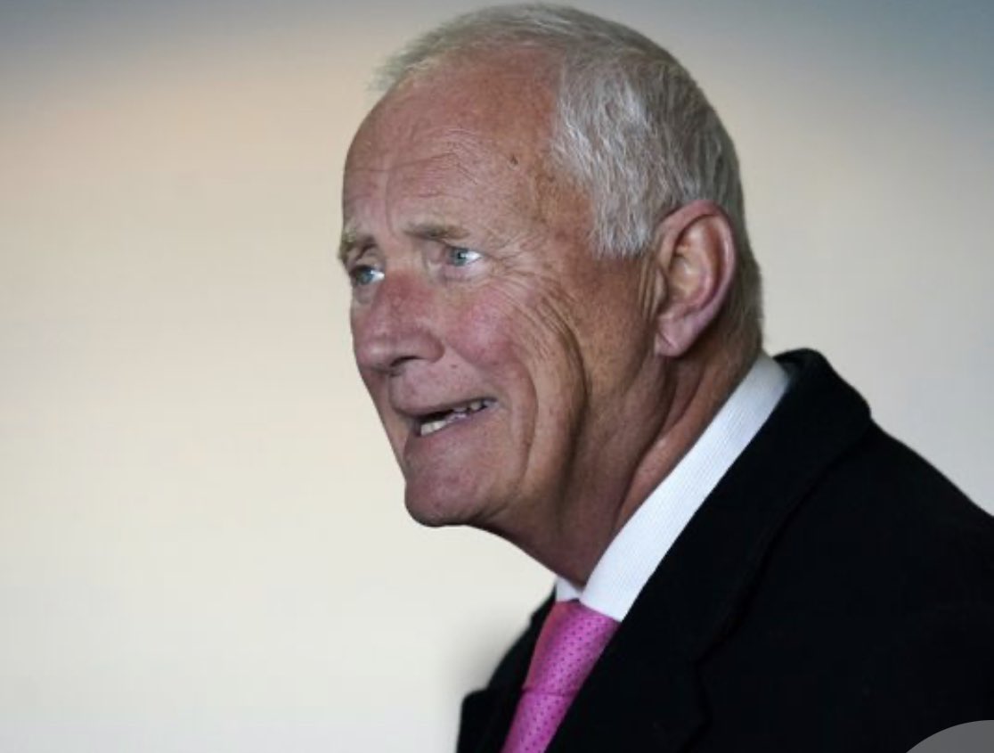 This is the bloke, Barry Hearn, President of Matchroom who has announced he is set sue the Just Stop Oil activist who interrupted the Snooker World Championship by covering the table with orange dust...

It follows the revelation that the protestor is actually a paid protestor