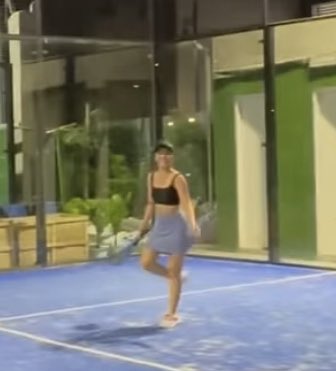 #DonBelle as a sporty couple. They both know how to play golf &amp; padel tennis, even plays together.