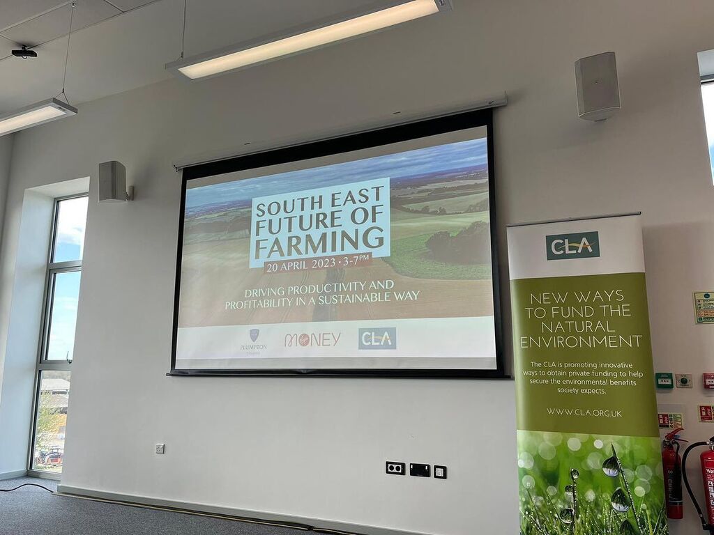 Leading a workshop at @plumptoncollege alongside @noningtonfarms on the #futureoffarming in the South East this afternoon 👍 instagr.am/p/CrQx67dMOr-/