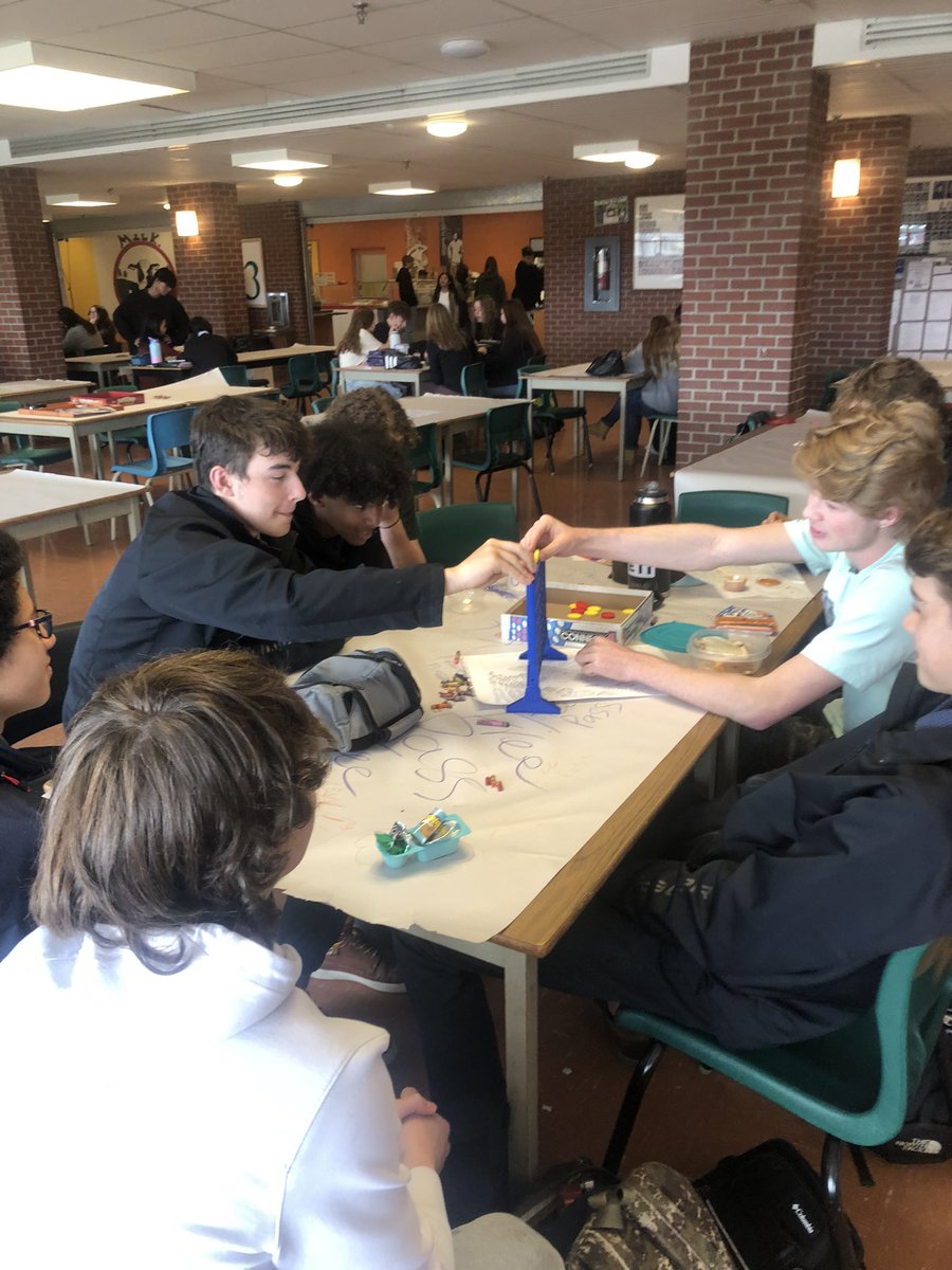 SSHSTweet's tweet photo. Taking a break from electronics at lunch! https://t.co/T53mvWBmzN