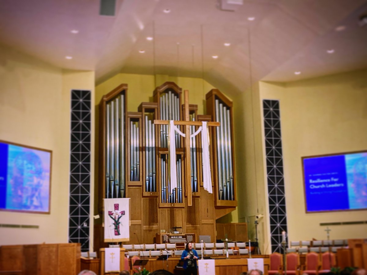 danielrgriswold's tweet photo. With Dr. Saundra Dalton Smith at Clergy Orders at Union UMC in Irmo today. We are hearing about “Sacred Rest” for those who minister from a Spiritual and Scientific perspective. #umcsc #clergyorders https://t.co/RhB8lxVtsG