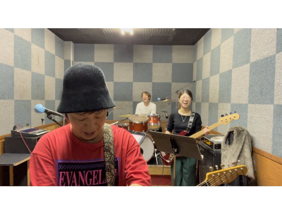 MayonnaisePut's tweet photo. 5月14日のライブはこの３人で最強をぶっ放します❗️
よろしく🔥🔥🔥 https://t.co/GDfN6ZOIxf