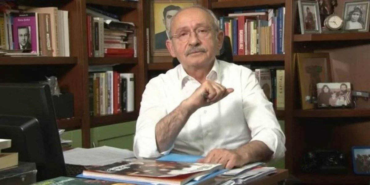 REKOR KIRDI🇹🇷❤️

Kemal Kılıçdaroğlu'nun "Ben Aleviyim" videosu, 16 saatte 62 milyon görüntülenmeyi aşarak Twitter tarihinin en çok izlenen videolarından biri oldu.

%60'dan aşağı çıkan her oy çalınmış oydur. 65/34/0,5/0,5 doğru dağılımdır

0,5 #MemleketPartisi'ne boşa gitmiştir