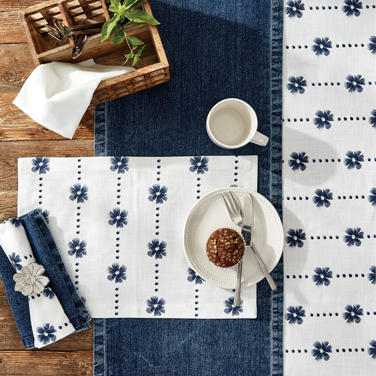 SplitPHomeDecor's tweet photo. Get up to a 75% off discount on home decor. 4 Day sale from 4/20/2023 to 4/23/2023. https://t.co/5F1Pp2hKQs

*Excludes backorders, must ship ASAP, and account must be current.

#homedecor #decor #interiordesign #springdecor #decorideas #springdecor #splitphomedecor https://t.co/plgXlAyUFH