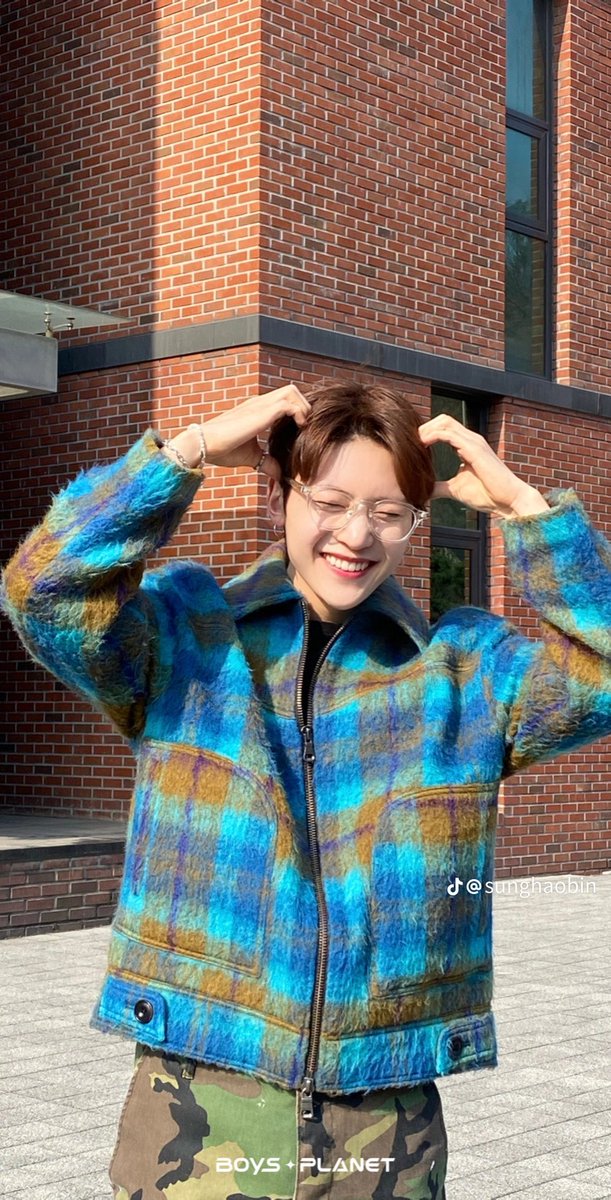 AxelaMoradilla's tweet photo. I LIKE YOU, I WANT YOU, SEOK MATTHEWWWW😭😭
U DID IT MY BBY MATTT
TOP 3 BOYS PLANET
#BOYSPLANETfinal #MnetPlus #seokmatthew1pick https://t.co/AMxemLAE80