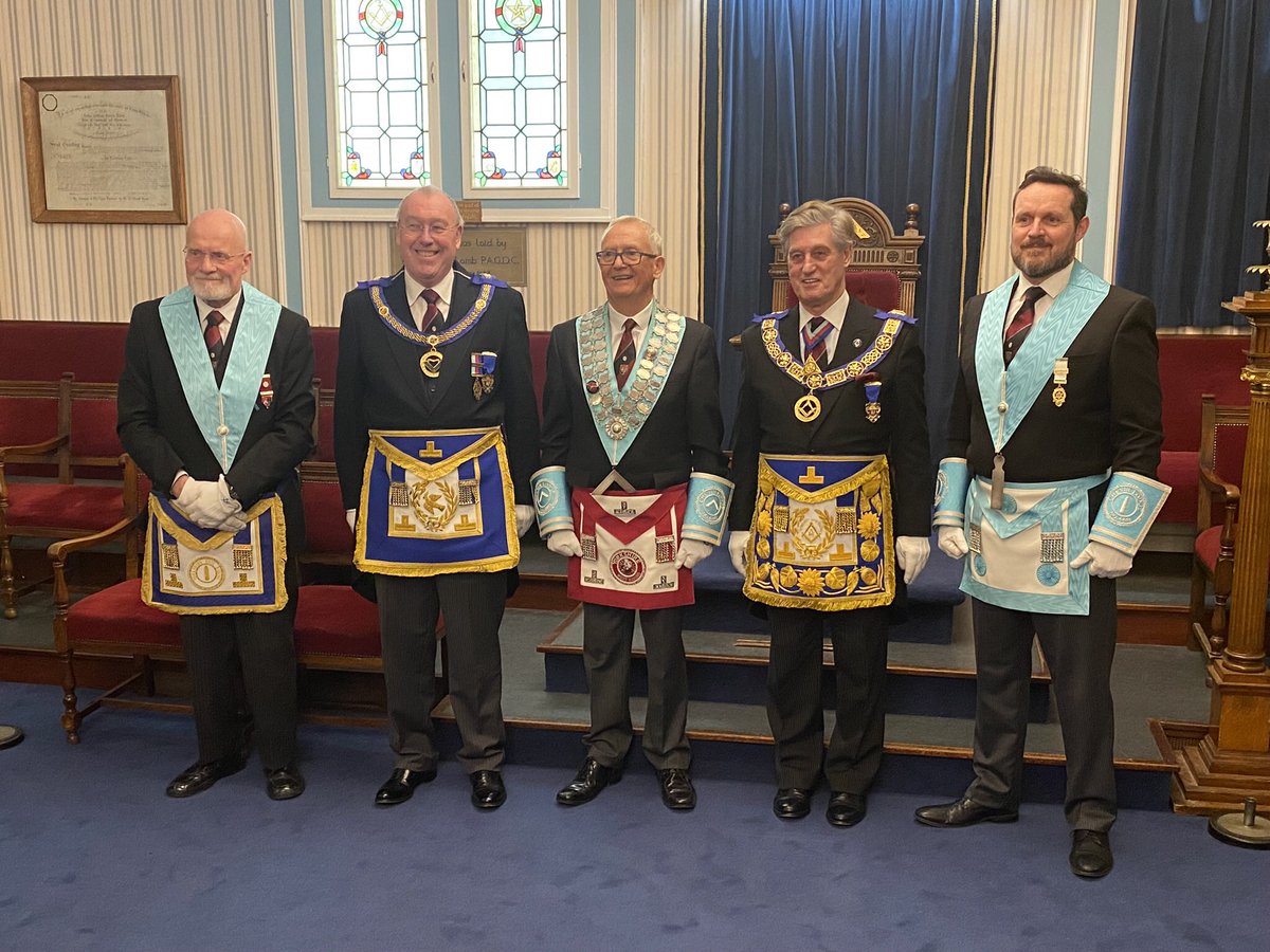 7354Lodge's tweet photo. Installation of new WM Phil Denison at @ChevinLodge6848 last night. @WYFreemasons RWPGM James Newman, along with APGM and 60 or more Brethren witnessed a superb evening of great ritual followed by superb festive Board and fellowship. A cracking night, a very hard act to follow https://t.co/ueEJ4l18ZV