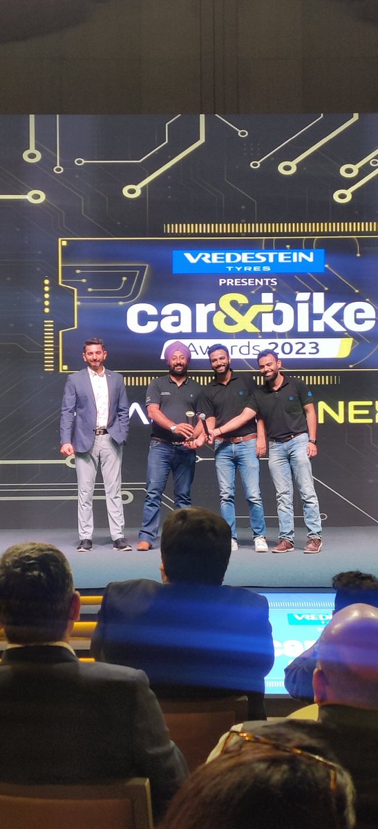 carandbike tweet media
