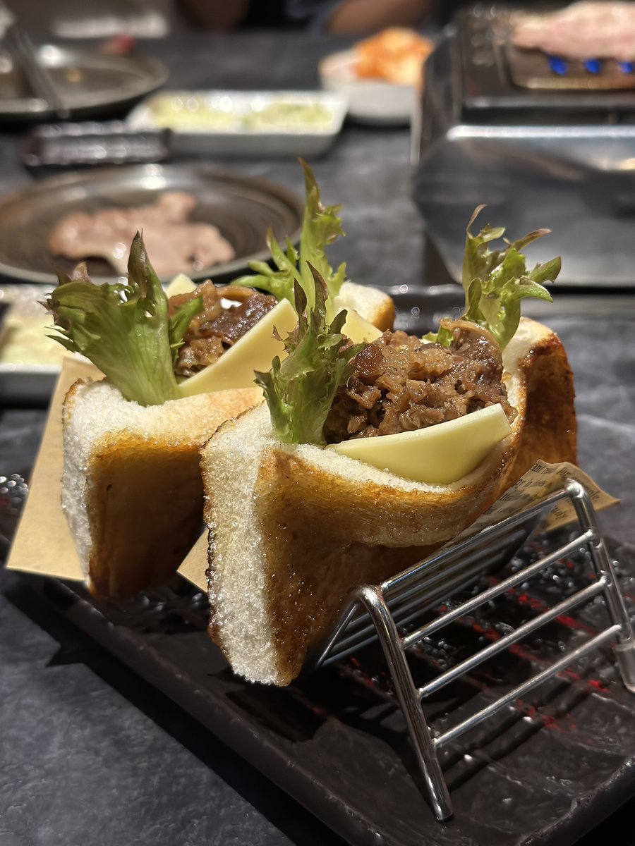 一天從南上北

再從北跑到中再回到南

命 差不多去一半😀

連食物都懶得拍 看有多累……. https://t.co/YO2qpfxkFo