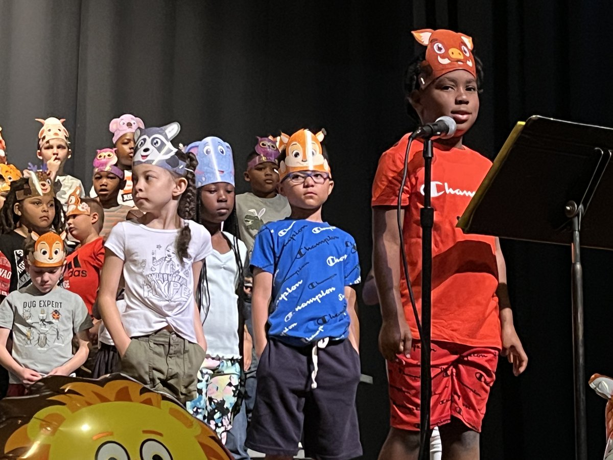 BedfordCSD's tweet photo. F1st-graders at @BCSDCentral  presented their spring musical, "It's a Jungle Out There," for the school Thursday morning in the BHS Auditorium.
The program for parents begins at 7 tonight (at the high school.
The program is directed by teacher Shawn Buttrill.
#BCSDCares #WeAreOne https://t.co/oNUOrZL9Fo