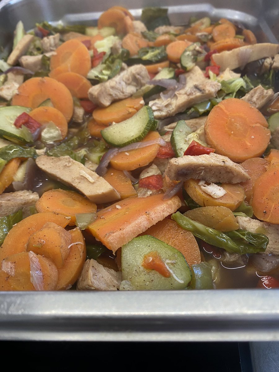 REAch2Eat tweet media