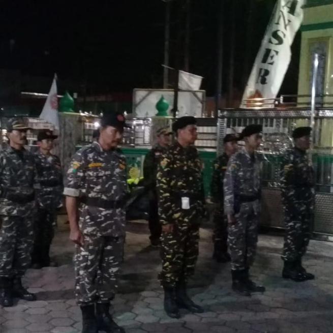 satkoriyon's tweet photo. 19 April 2023 .pembubaran posko berjalan aman, di hadiri Ndan Yusron kasatma @satkorcab_bansersidoarjo lancar penuh khitmad..maaf bila ada kurang dalam berjalannya posko semoga kedepannya lebih baik ๐๐๐ช๐ช
#AnsorMbois
#SepiritBaruAnsorJatim
#nu https://t.co/3JSMHHKPbo