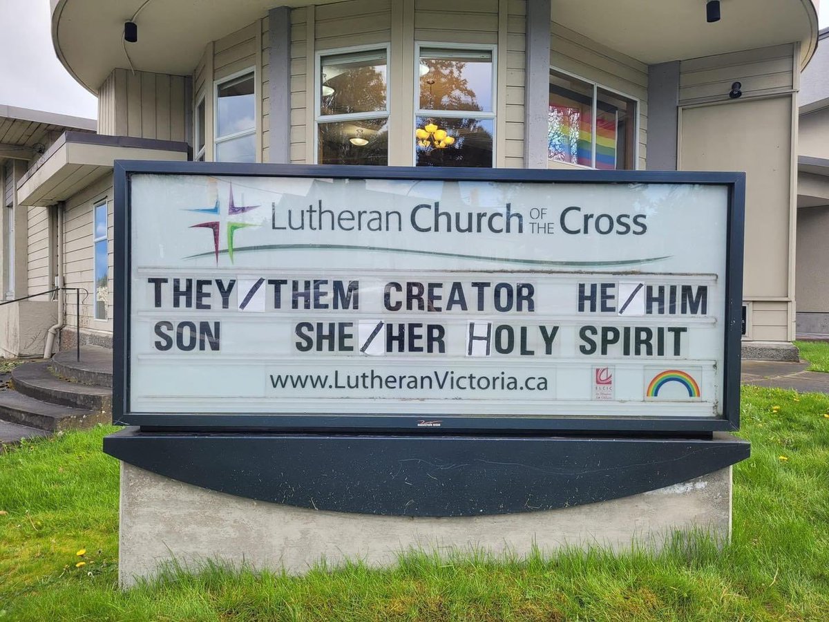 unsafeturtle's tweet photo. How to piss off your conservative Christian friends in one easy step 😂 https://t.co/ZjQOSW39kX