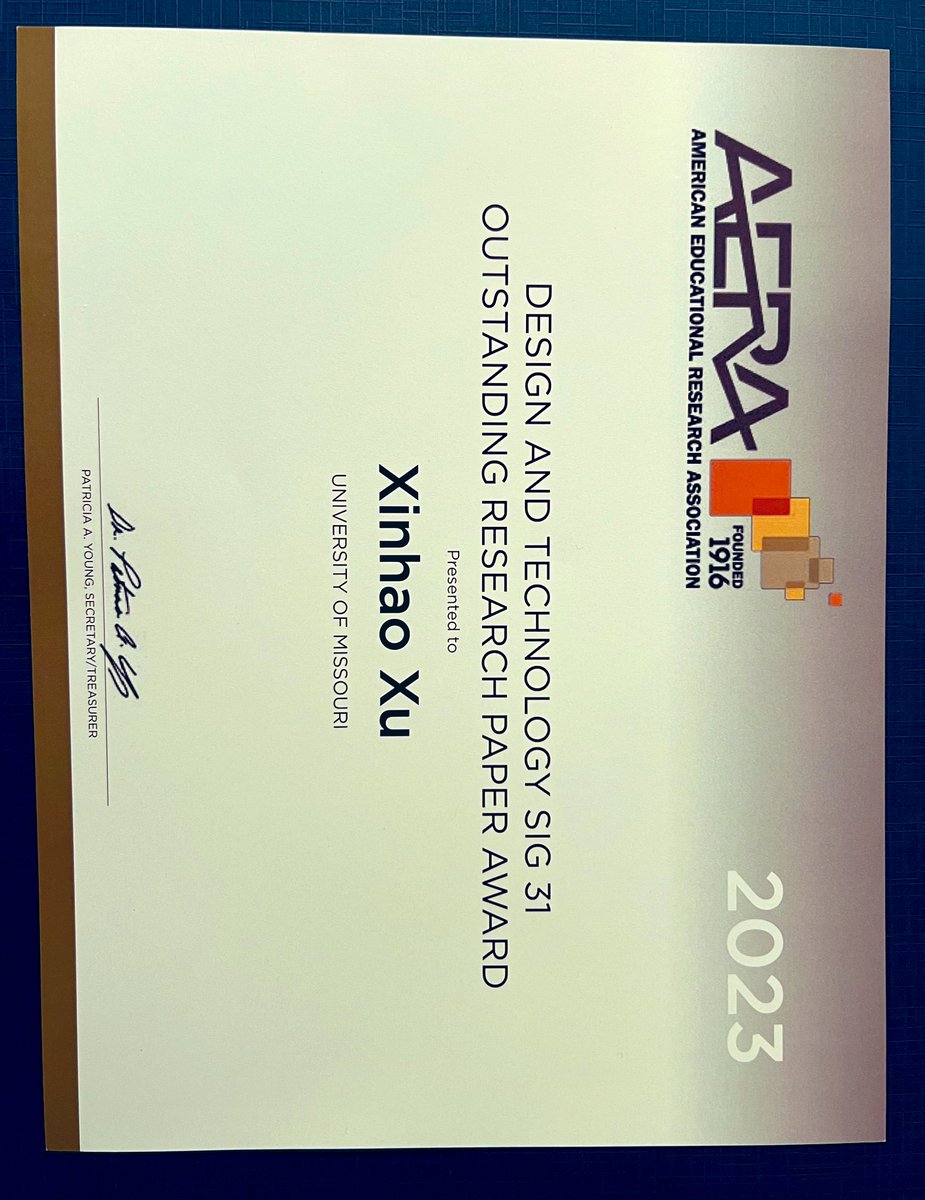 MizzouTell's tweet photo. 🎉🎊Congrats to Dr. Xu whose paper “Understanding Embodied Immersion in Technology-enabled Embodied Learning Environments” received the AERA SIG Design &amp; Technology Outstanding Research Paper Award 2023! 🎊🎉 @MizzouSISLT @MizzouEducation Check it out at: https://t.co/Hsk3z60HPo https://t.co/jkWfsIMhob
