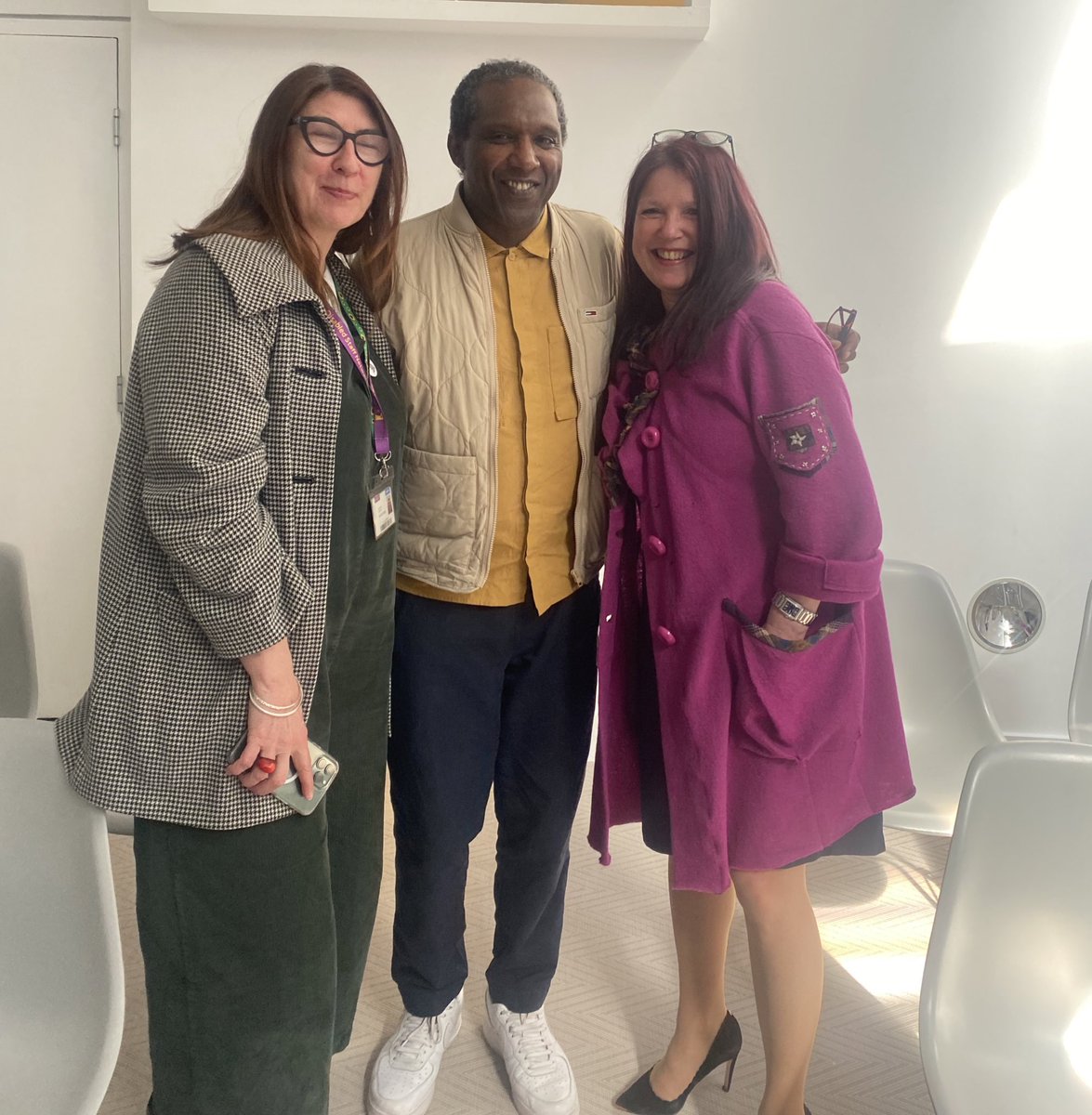 OyebanjiAdewumi's tweet photo. It was another day of #Awesomeness at @OfficialUoM @McrMuseum #WeBelongHere event for #CareExperienced students in #Manchester - thankyou @lemnsissay 👏🏽👏🏽👏🏽 You have inspired many - thanks also @JackieCarter @AdeleMMacK @EdgeDawn ‘Telling the Truth as you see it - Poetry’ #Lemn https://t.co/oEwaVpXxVE