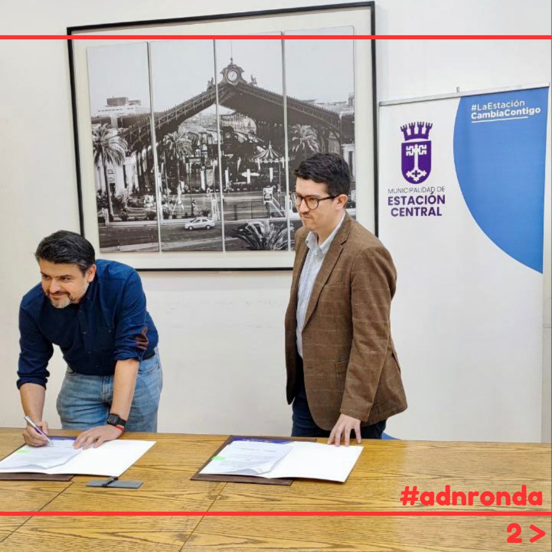 RondaChile's tweet photo. Nuestro agradecimiento a Felipe Muñoz, alcalde de la ilustre @muiecentral por la firma del convenio firmado con @RondaChile por el proyecto #Protagoistas 2, con el objetivo de entregar herramientas socioemocionales y de #empoderamiento a las #mujerescuidadoras de la comuna. https://t.co/pzzrmlGFOl