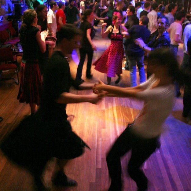 L O C A L - F E S T I V A L 
Spread the word!
Saturday 29 April, 7.30pm
Cabaret and Ceilidh with <a href="/RedHProductions/">Red Herring</a> 
Pollyfields Community Centre, East-the-Water
Booking essential - bit.ly/43M4nUv
---
#bideford #whatsondevon <a href="/RedHProductions/">Red Herring</a> <a href="/torridgedc/">Torridge District Council</a> <a href="/Bideford_Devon/">Bideford North Devon</a>