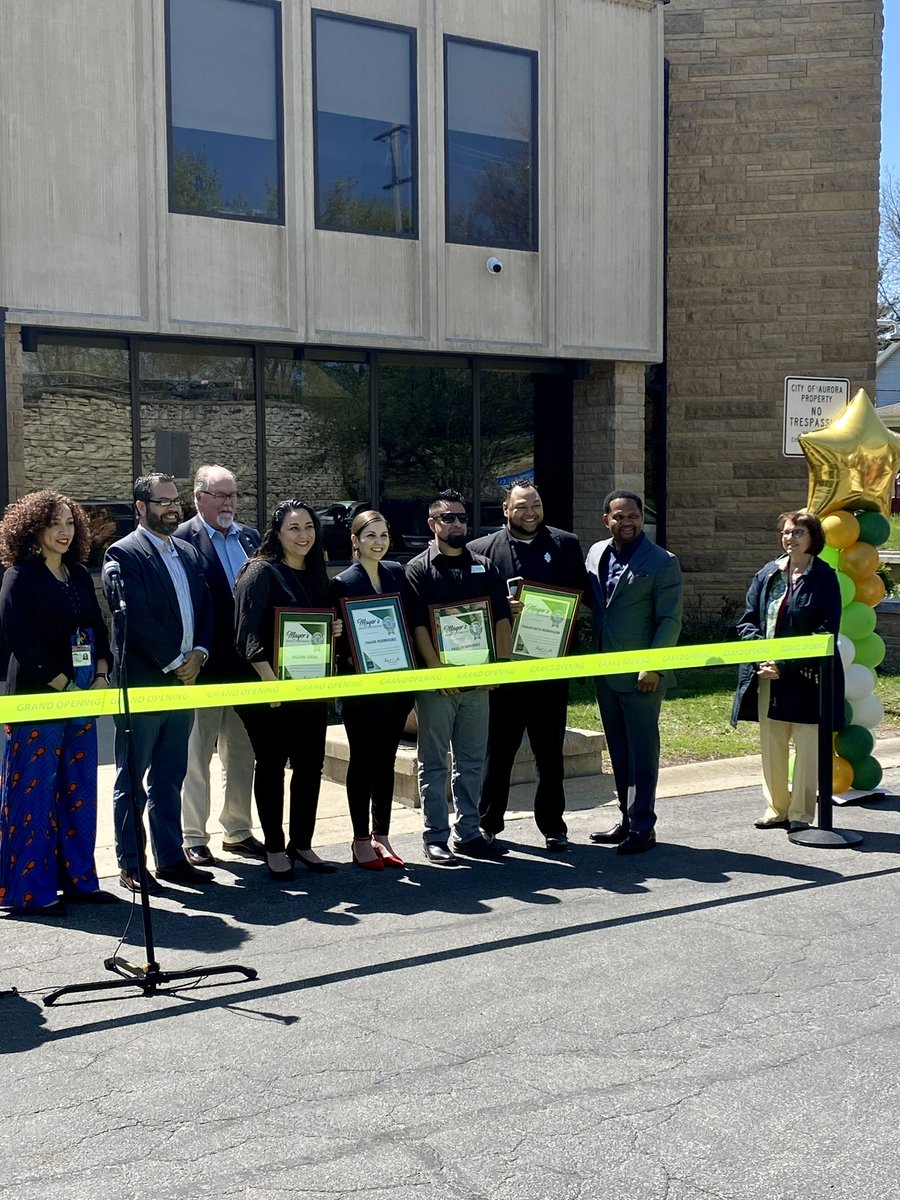 ILDistrict84's tweet photo. Congratulations to @AuroraFec for 3 years of helping Aurora residents achieve financial stability! Thank you to all of the financial counselors for your incredible public service.

April is Financial Literacy Month! Check-out AFEC at https://t.co/FUTrR9eMgM

#illinois https://t.co/93IPgN355z