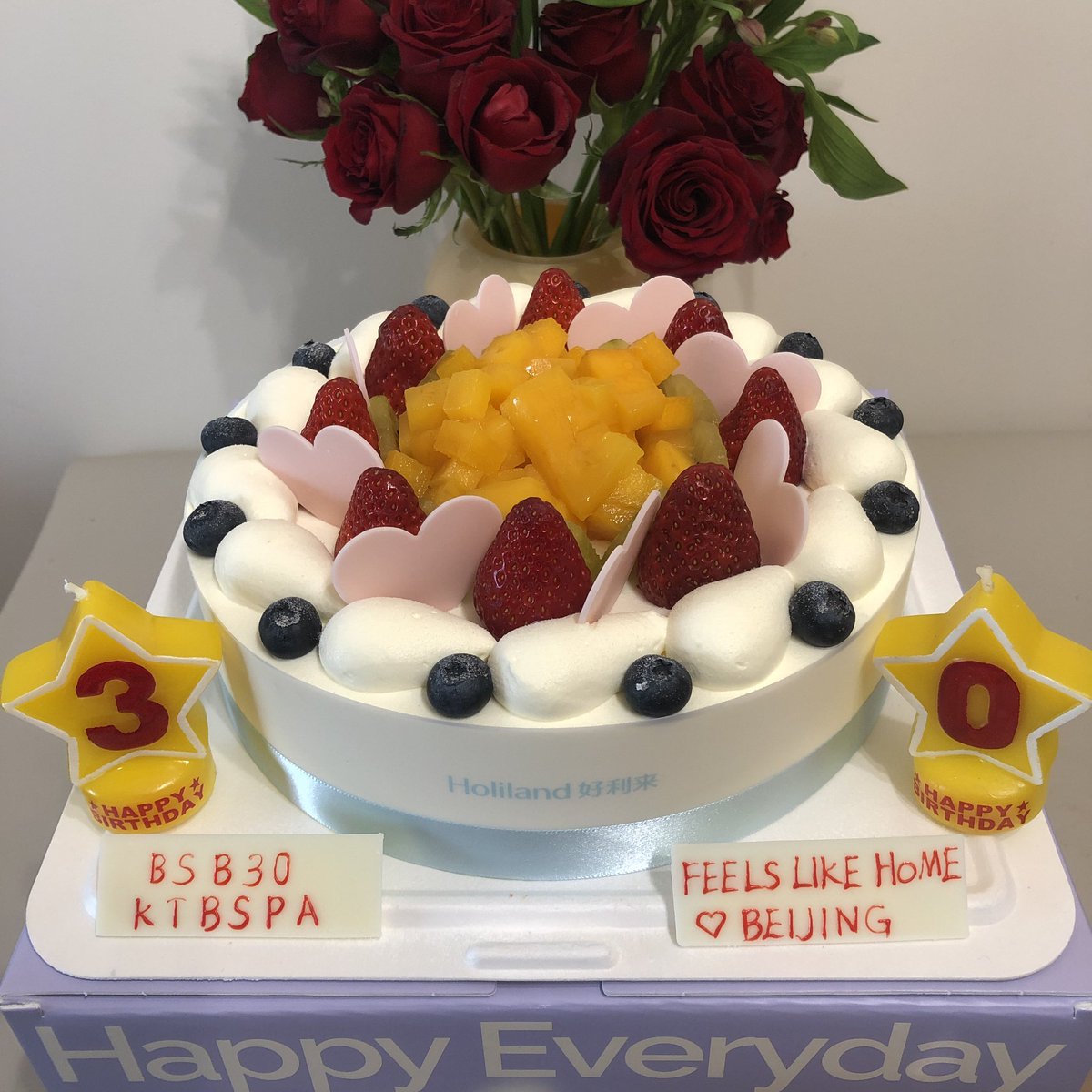 nkaos's tweet photo. Happy 30th Anniversary💙💗🤍❤️💛
u guys are always welcome in China!!!!!
Feels like home❤️Beijing
#KTBSPA #BSB30 #BACKSTREET30YS #BSB30YEARS #BSBtogether #BACKSTREETBOYS
@backstreetboys @kevinrichardson @brian_littrell @aj_mclean @howied @nickcarter https://t.co/N0Yr00Vj0j