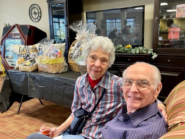 DanburyLiving's tweet photo. Spring is springing and Danbury Westerville residents are welcoming it with open arms! Residents celebrated spring with a lively party with family and friends, full of appetizers and libations. Cheers to sunshine! #danburydifference https://t.co/la8YxuFcFn