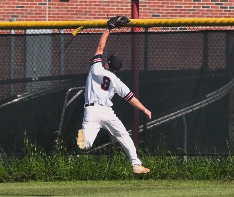 joshspells18 tweet media