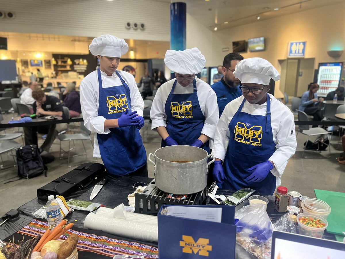 Houston ISD CTE tweet media