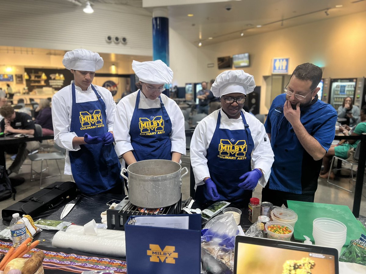 Houston ISD CTE tweet media