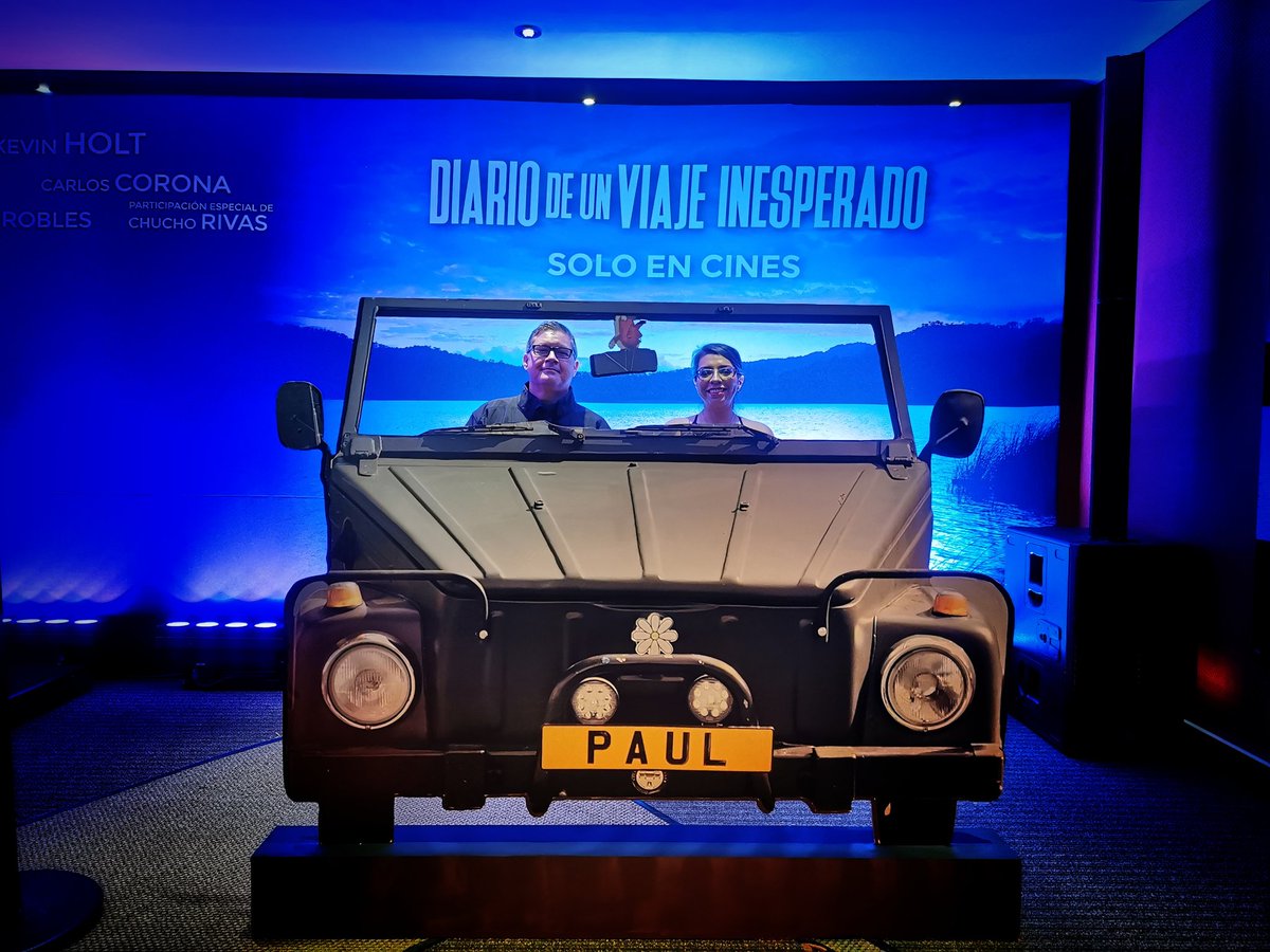 Seth1mx's tweet photo. No se la pierdan! Diario de un viaje inesperado. 20 de marzo. Solo en
@cinepolismx @balberyth
#cinemexicano #redcarpet #premiere #artistasmexicanos #septimoarte #mexico🇲🇽 #chiapas #mexicodesconocido #gratitude https://t.co/8R9rAq181t